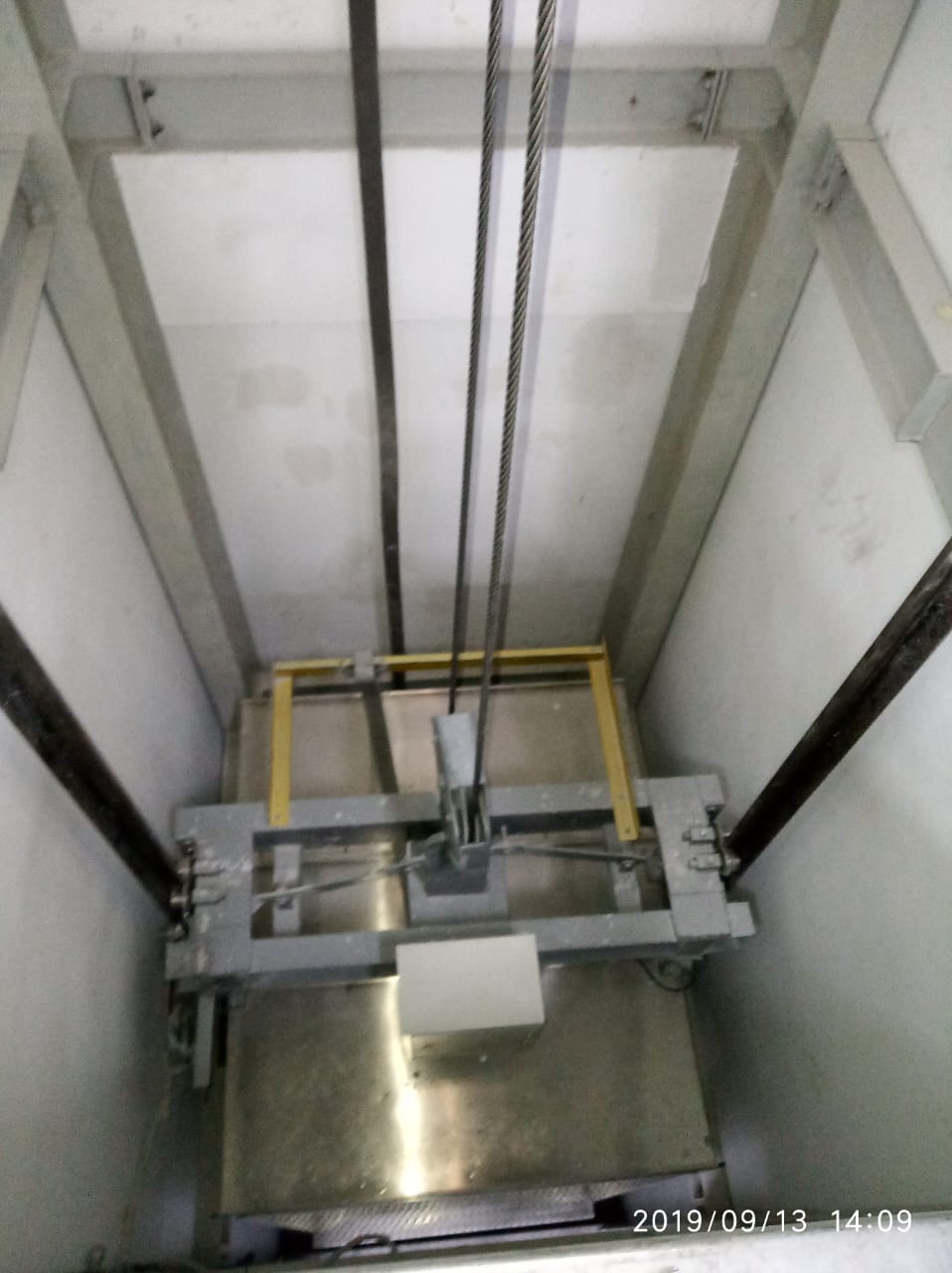 Dokumentasi proyek lift Samudera Kreasi Indolift