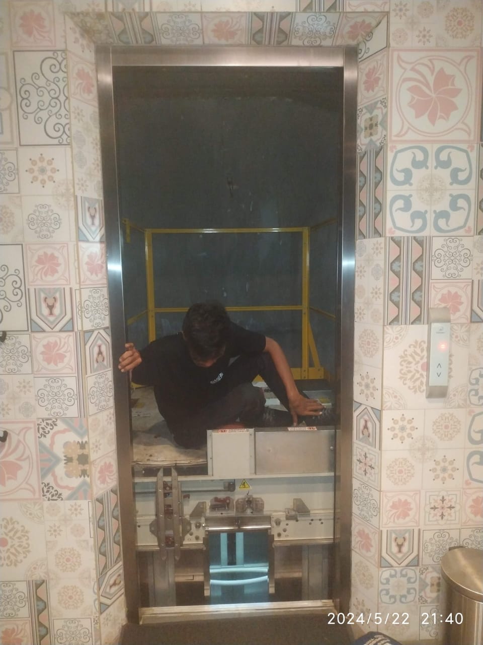 Dokumentasi proyek lift Samudera Kreasi Indolift