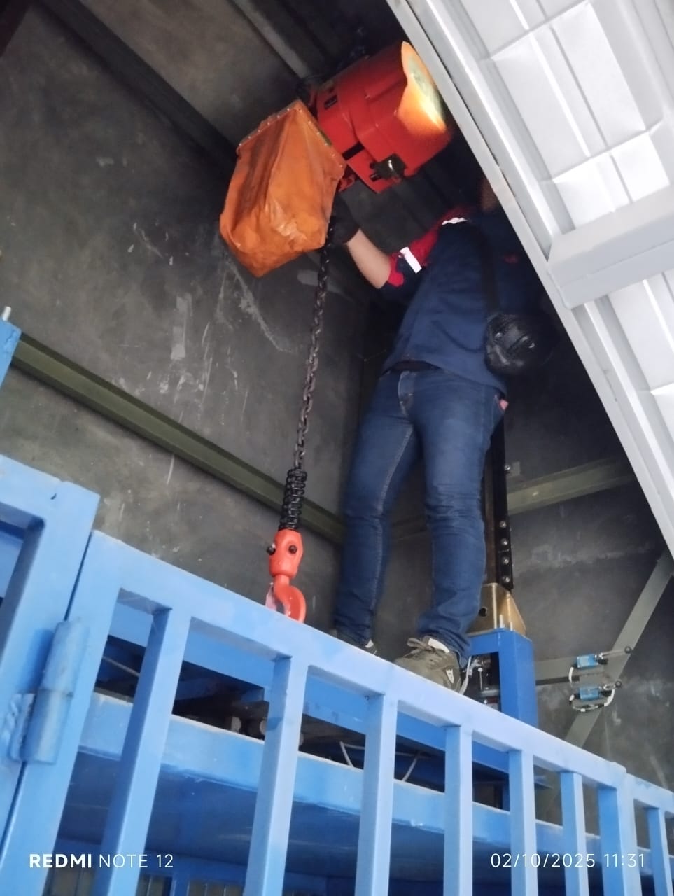 Dokumentasi proyek lift Samudera Kreasi Indolift