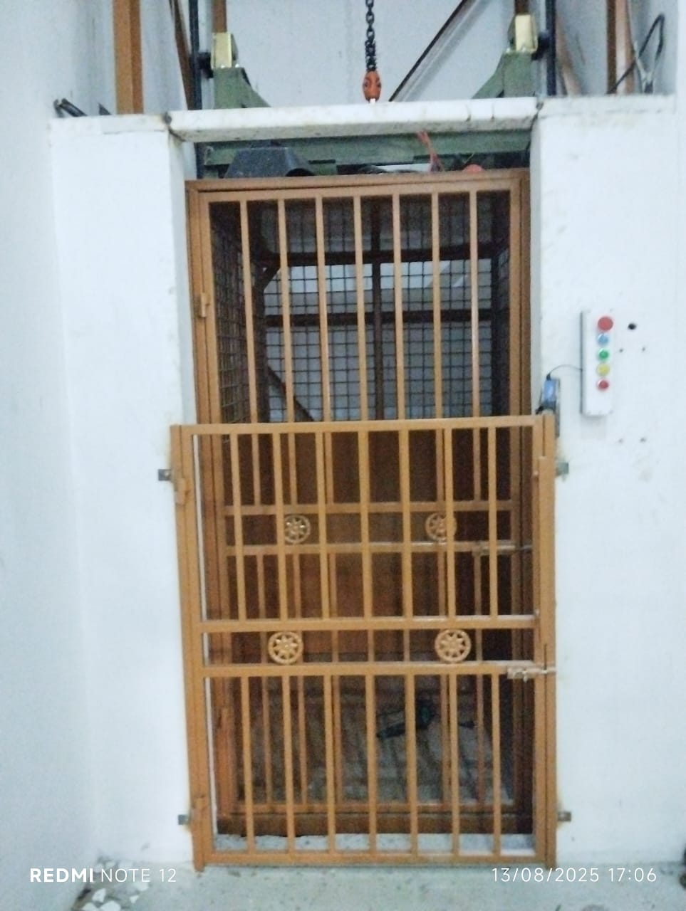 Dokumentasi proyek lift Samudera Kreasi Indolift